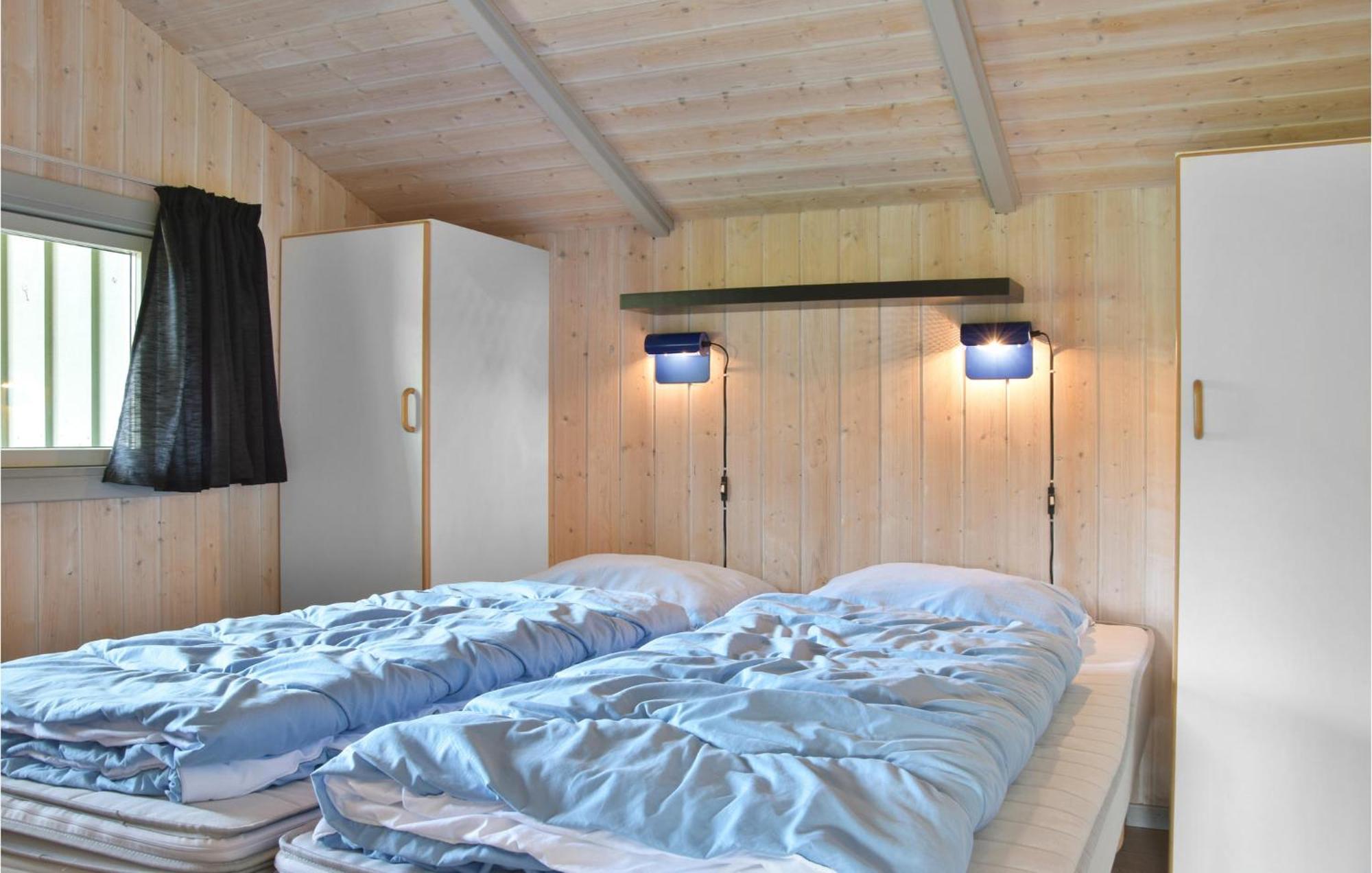 3 Bedroom Awesome Home In Hvide Sande Extérieur photo